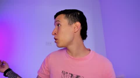 Snapshot of maxi_open chatting on January 31, 12:29 pm Maxi Model Independent online show from January 31, 12:29 pm