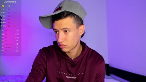 Snapshot of maxi_open chatting on February 13, 1:05 pm Maxi Model Independent online show from February 13, 1:05 pm