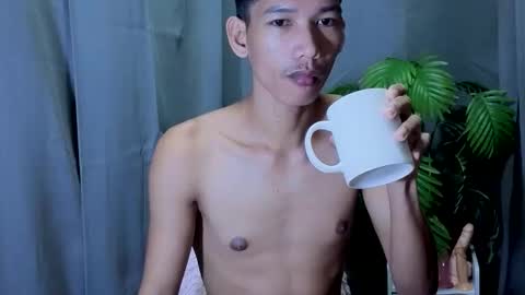 Reyn online show from October 5, 10:18 pm