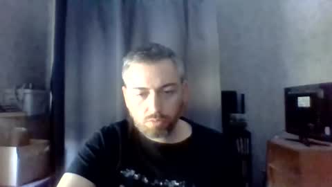 Snapshot of maximefrxx chatting on June 25, 8:52 am Maxime online show from June 25, 8:52 am