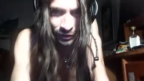 maximillianpayan95 online show from July 1, 9:11 am