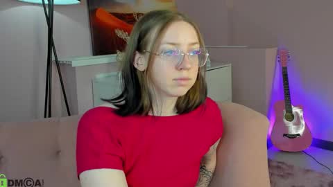 maxine online show from March 6, 12:34 pm