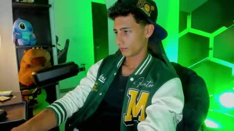 Snapshot of maximo_romano chatting on July 29, 7:23 pm Maximo online show from July 29, 7:23 pm