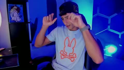 Snapshot of maximo_romano chatting on August 1, 7:24 pm Maximo online show from August 1, 7:24 pm