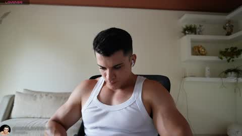 Sebastian online show from April 22, 3:46 pm