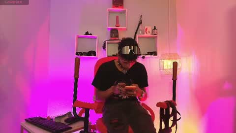 MAXIMO online show from June 9, 3:18 am