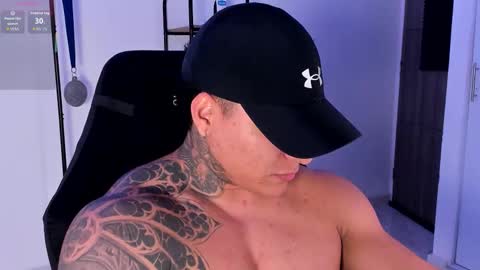 Maximoscott online show from October 15, 1:06 am