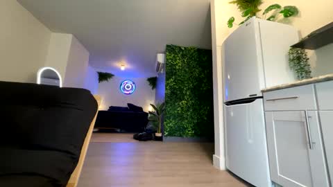 Maximus7871 online show from December 5, 8:44 pm