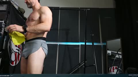 Maximus7871 online show from February 2, 6:53 pm