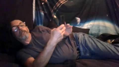 Max online show from April 5, 12:57 pm