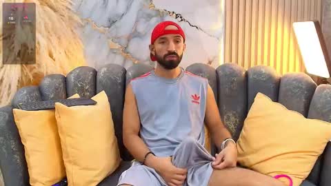 Maximus online show from February 19, 4:25 pm