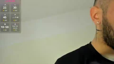 Snapshot of maximusclark1_ chatting on July 13, 12:41 pm Maximus online show from July 13, 12:41 pm