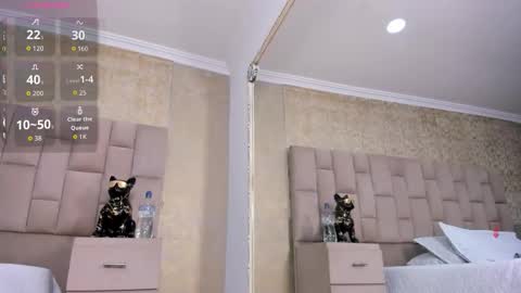 Snapshot of maximusdick1_ chatting on October 23, 4:12 am Maximus online show from October 23, 4:12 am