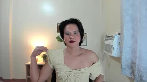 Snapshot of maxine_fucks chatting on October 7, 8:55 am maxine_fucks online show from October 7, 8:55 am