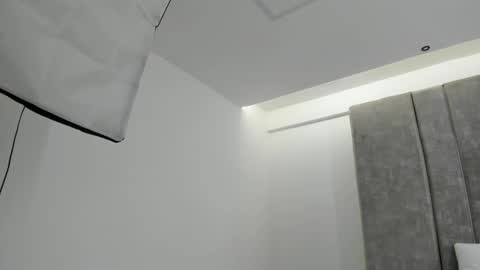 Maxi Rogers online show from January 20, 7:04 pm