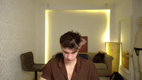 MaxKaiden online show from February 20, 5:33 am