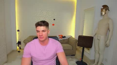 MaxKaiden online show from October 26, 5:46 am