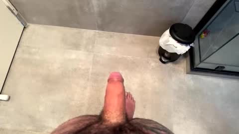 Snapshot of maxpowers1880 chatting on October 22, 6:24 am maxpowers1880 online show from October 22, 6:24 am