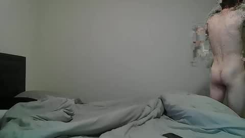 Snapshot of maxryderr chatting on October 29, 12:46 am Max Ryder online show from October 29, 12:46 am