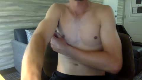 Snapshot of maxtheman2456 chatting on March 2, 12:42 am BoxerBabe1234 online show from March 2, 12:42 am
