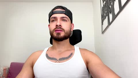 Maxi online show from February 5, 10:12 pm