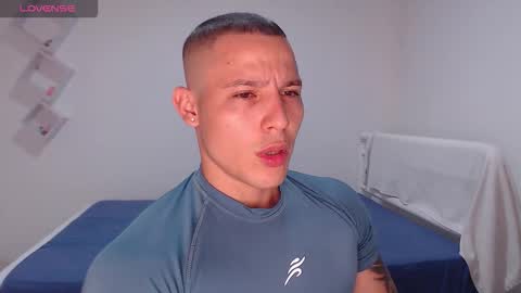 Max online show from February 19, 7:48 am