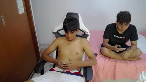 MAX  DAN online show from March 4, 3:45 am