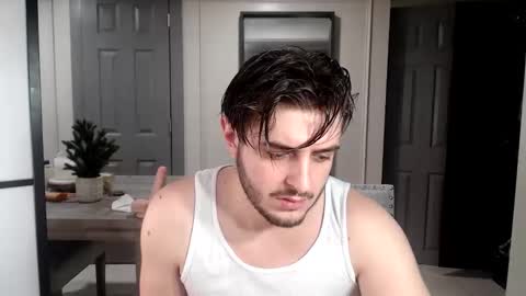 maxx2fun online show from December 22, 4:31 am