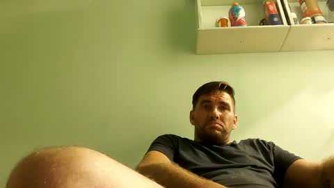 Max online show from October 1, 6:30 am