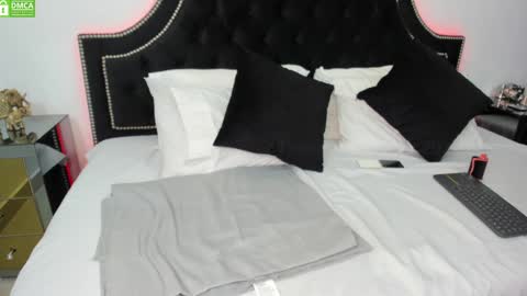 Maxxi online show from January 21, 5:30 pm