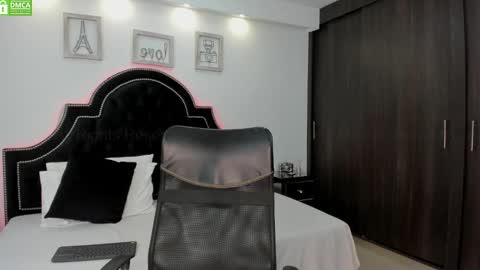 Maxxi online show from February 19, 3:06 am