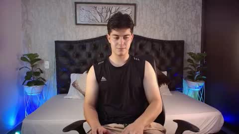 Maxxi online show from October 29, 4:04 am