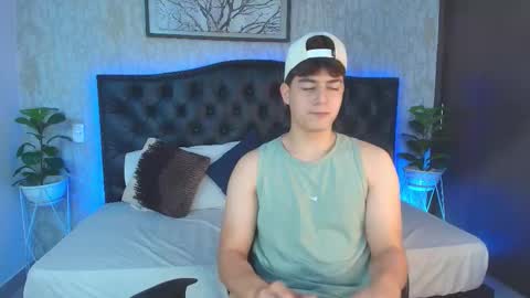 Maxxi online show from November 27, 4:25 am