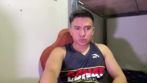 Snapshot of maxxurbate_ chatting on February 5, 12:21 pm Bryan online show from February 5, 12:21 pm