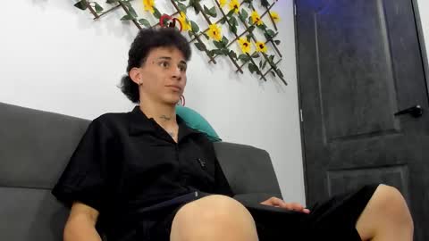 Max online show from February 21, 4:24 am