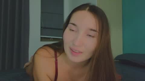 Dani and May online show from May 9, 12:10 pm