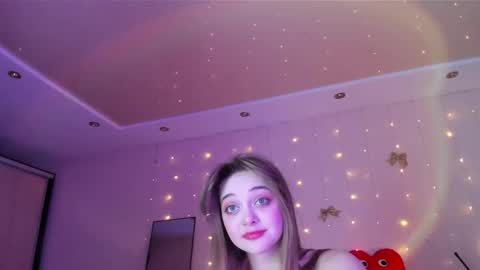 May Flower online show from February 20, 11:11 am