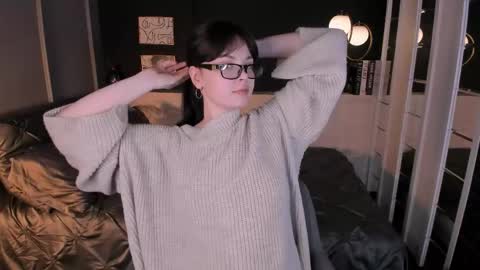 Snapshot of maya___muse chatting on May 3, 1:50 pm Maya online show from May 3, 1:50 pm