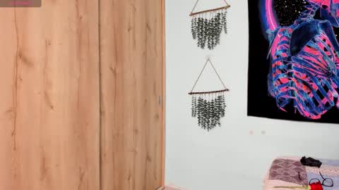 Snapshot of maya__fox chatting on February 14, 10:04 pm OF mayitta19 online show from February 14, 10:04 pm