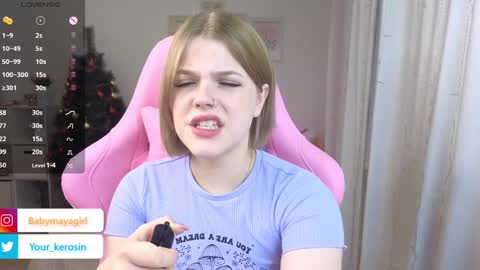 Snapshot of maya_blonde18 chatting on January 8, 6:20 am Maya online show from January 8, 6:20 am