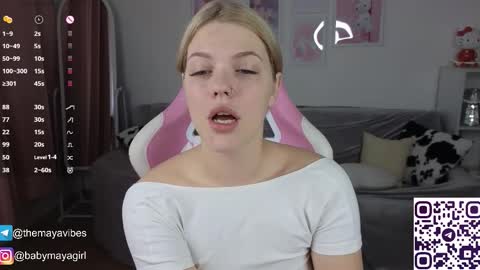 Snapshot of maya_blonde18 chatting on September 11, 4:01 am Maya online show from September 11, 4:01 am