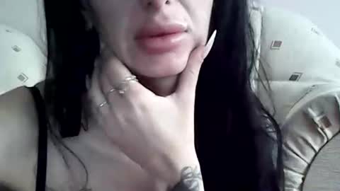 maya_harvey96 online show from March 5, 10:11 am