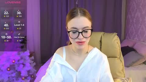 Maya online show from December 24, 5:23 pm