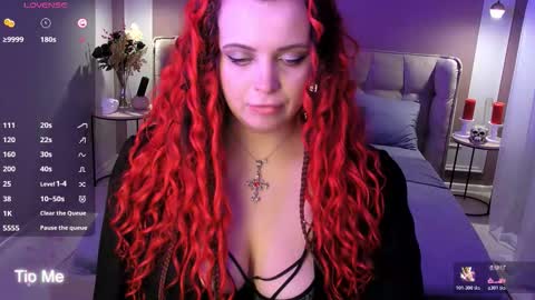 Maya Mils online show from March 16, 1:00 am