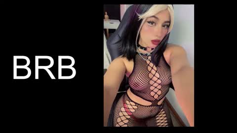 Maya online show from February 14, 1:08 pm