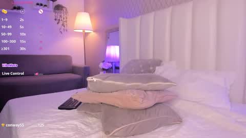 Maya online show from December 27, 5:09 am