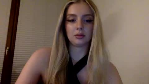 mayaflirt online show from April 28, 8:36 pm