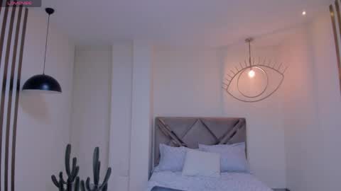 M A Y A    H O F F M A N online show from March 6, 11:17 am