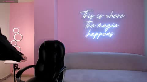 Maya online show from March 16, 5:02 am