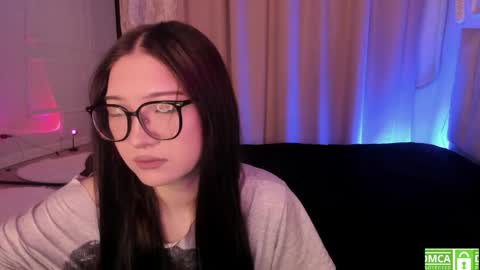 Erina online show from April 21, 7:25 am